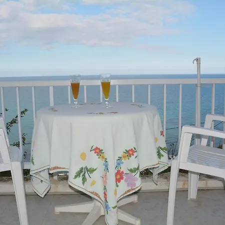 Fiore Guest house 3*