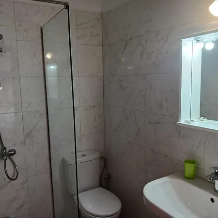 Fiore Guest house 3*