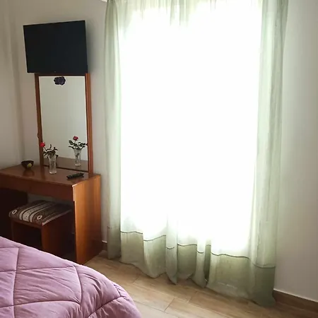 Πανσιόν Fiore *