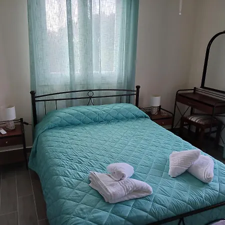 Fiore 3* Akrotiri (Zakynthos)